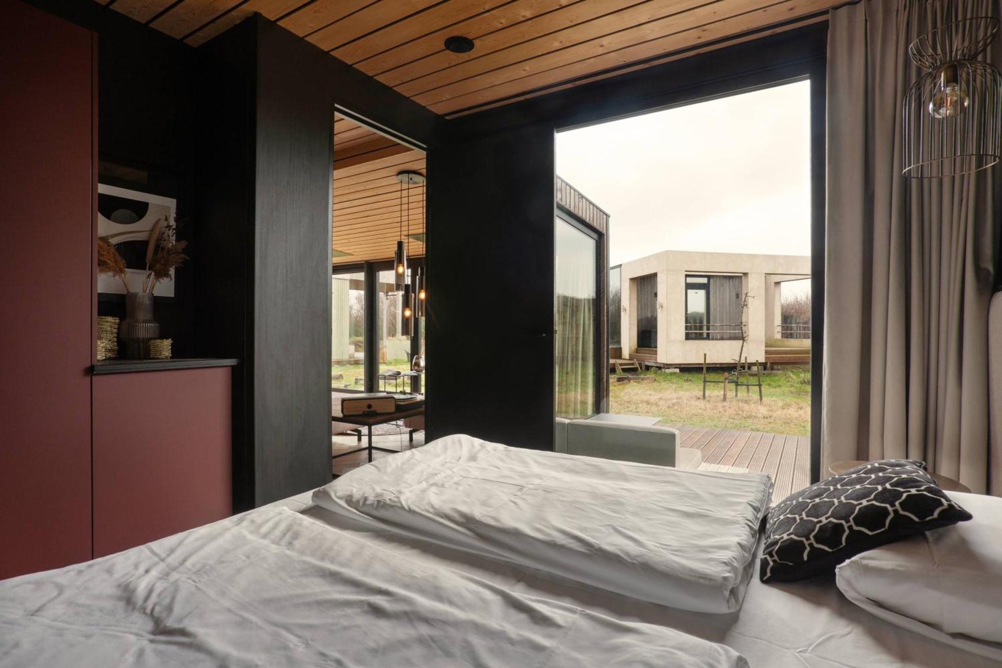 Basecamp Tiny House Eco-Resort Ijmuiden IJmuiden Extérieur photo